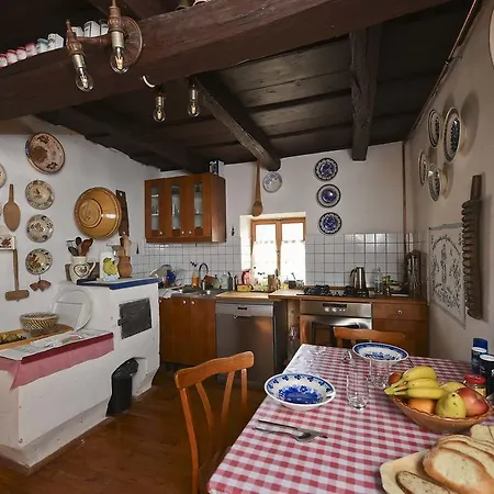 Holiday home Bell House