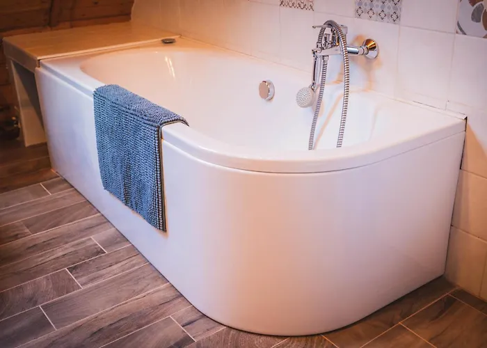 Bell House * Bukkzserc